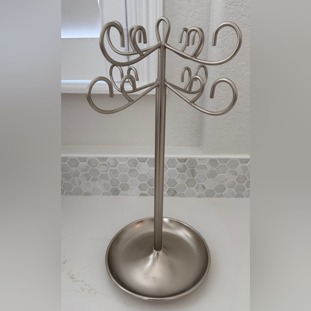 Umbra Brushed Nickel / Silver Jewelry Holder Tree